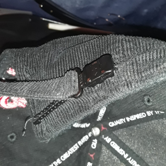 Air Jordan hat - Picture 3 of 3